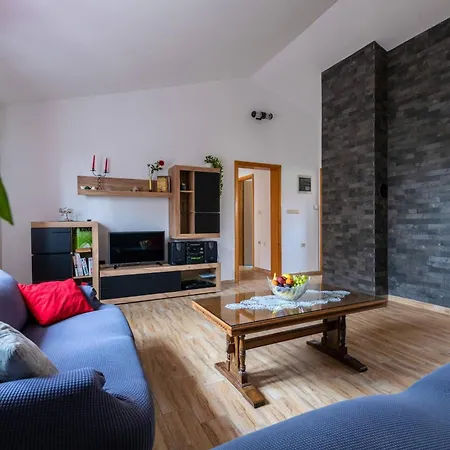 Holiday home Sunce *